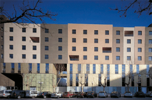 ca19_07 / Centro Cívico y residencia de estudiantes