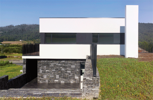 ca37_02 / Vivienda unifamiliar sostenible