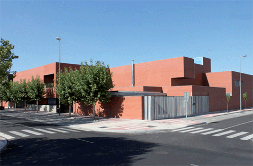 ca44_01 / Centro deportivo y cultural “Niara”