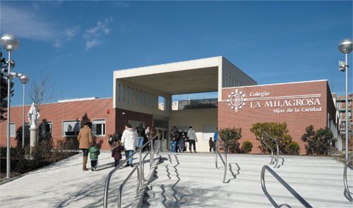ca56_08 / Nuevos pabellones del colegio La Milagrosa