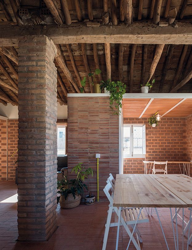 ca69_04 / Casa Buhardilla