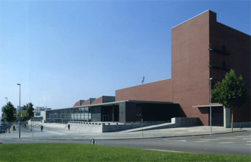 ca16_12 / Centro Cultural y Deportivo municipal