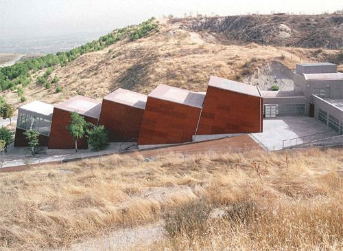 ca16_05 / Centro de Recursos ambientales
