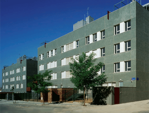 ca18_07 / 95 V.P.P., garaje y locales comerciales