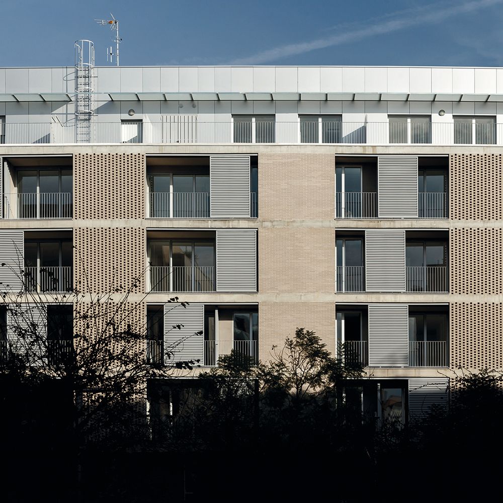 ca78_07 / Edificio de 26 viviendas