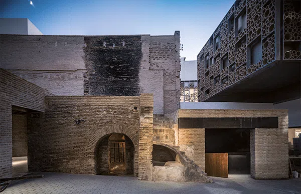 Detalle adoquín cerámico en el Centro Cerámica Triana en Sevilla