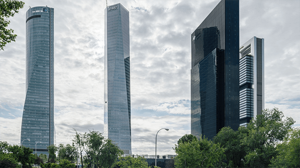 Fenwick Iribarren gana el premio de Asprima-Sima a la mejor actuación inmobiliaria no residencial por el proyecto Caleido