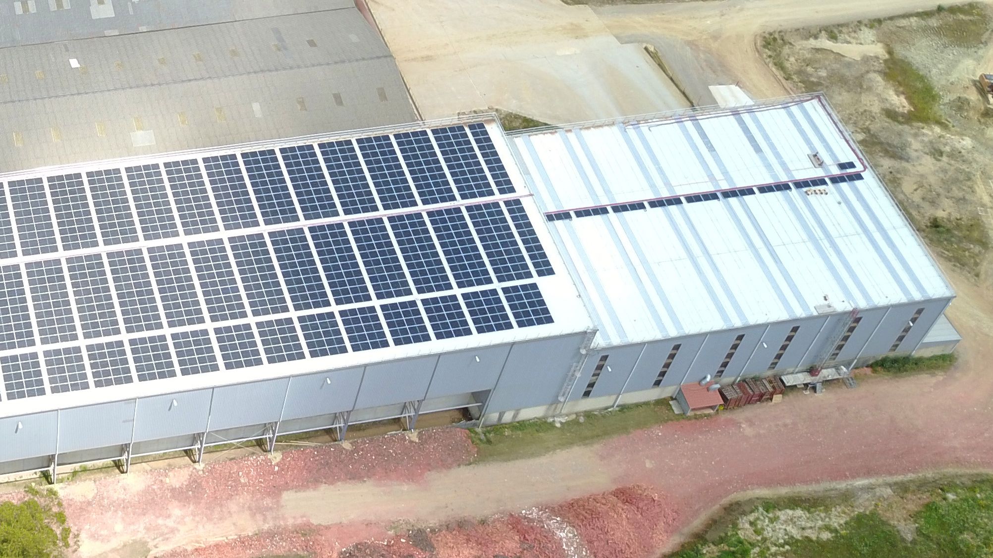 Tejas Verea apuesta por la energía solar para impulsar el autoconsumo y reducir sus emisiones de CO2