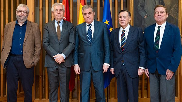 Antonio Muñoz Molina, Alberto Campo Baeza, José Antonio Camuñas y Pedro Montoliú, nuevos colegiados de honor del COAM